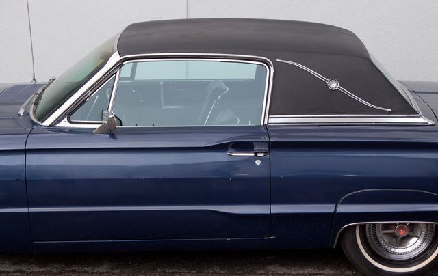 1966 Ford THUNDERBIRD NO RESERVE  - 21371744 - 32