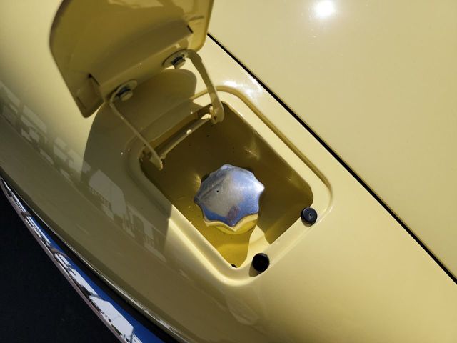 1966 Jaguar XKE Series 1 Roadster 1966 Jaguar XKE XKE ROADSTER Convertible - 21472569 - 27