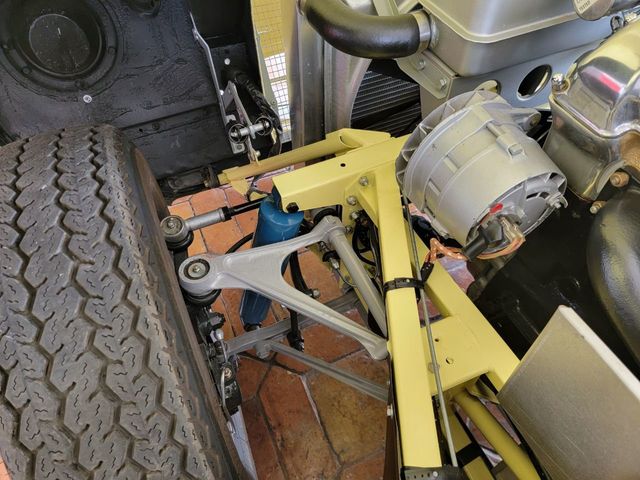 1966 Jaguar XKE Series 1 Roadster 1966 Jaguar XKE XKE ROADSTER Convertible - 21472569 - 33