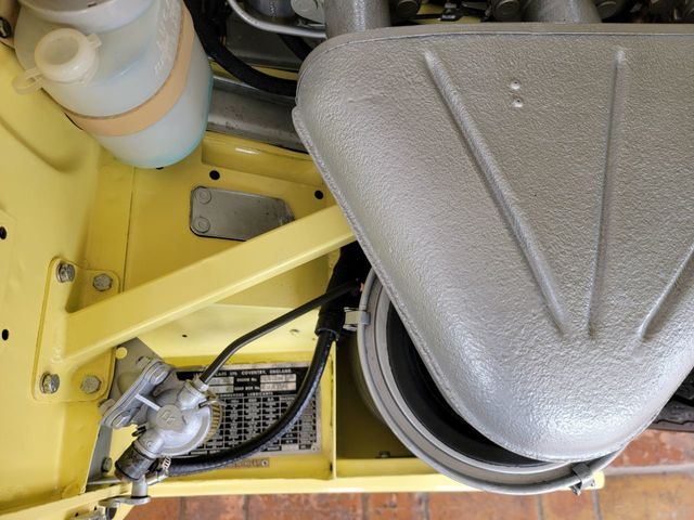 1966 Jaguar XKE Series 1 Roadster 1966 Jaguar XKE XKE ROADSTER Convertible - 21472569 - 36