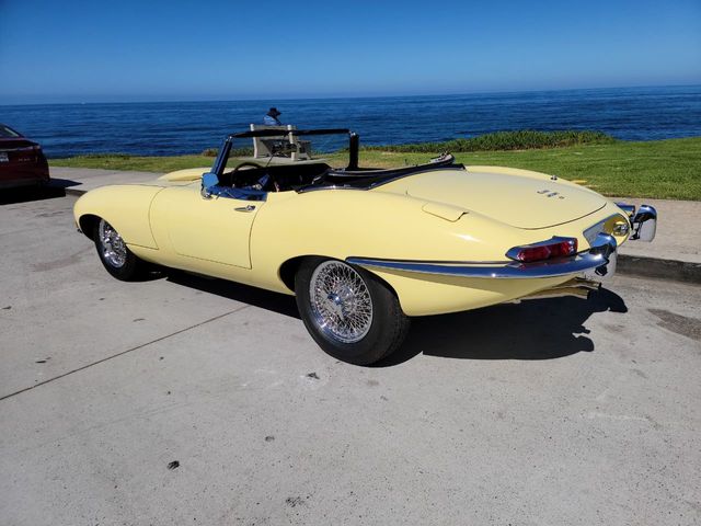 1966 Jaguar XKE Series 1 Roadster 1966 Jaguar XKE XKE ROADSTER Convertible - 21472569 - 3