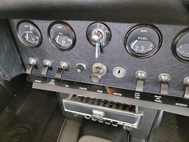 1966 Jaguar XKE Series 1 Roadster 1966 Jaguar XKE XKE ROADSTER Convertible - 21472569 - 57