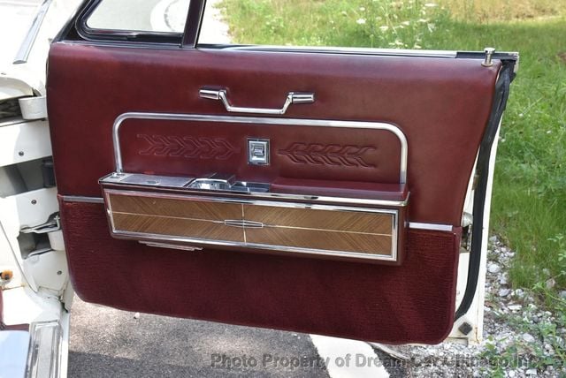 1966 Lincoln Continental  - 23067239 - 30