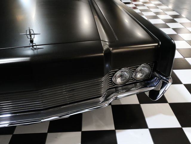 1966 Lincoln Continental CUSTOM ICONIC STYLE - 23056695 - 9