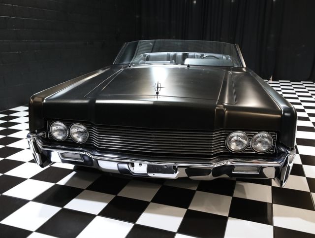 1966 Lincoln Continental CUSTOM ICONIC STYLE - 23056695 - 10