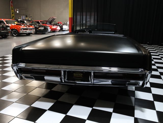 1966 Lincoln Continental CUSTOM ICONIC STYLE - 23056695 - 20