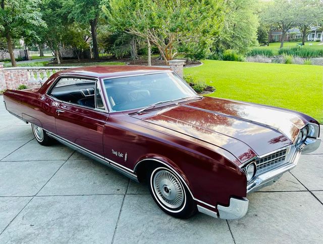 1966 Oldsmobile 98 Holiday coupe  - 20898616 - 2