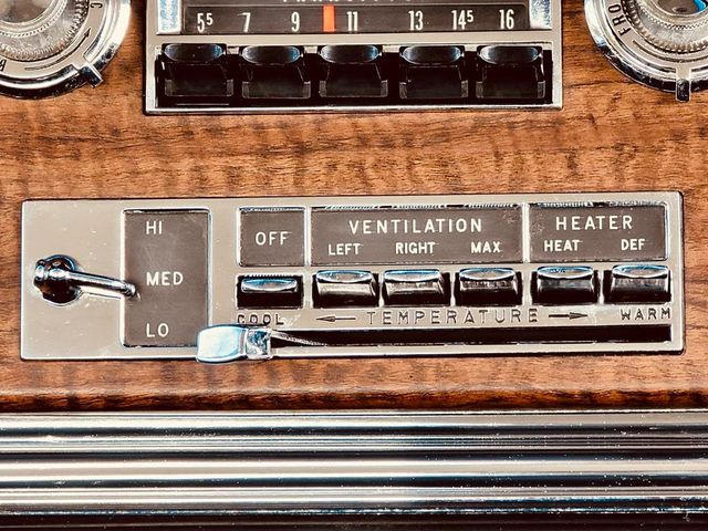 1966 Oldsmobile 98 Holiday coupe  - 20898616 - 30