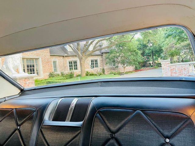 1966 Oldsmobile 98 Holiday coupe  - 20898616 - 38