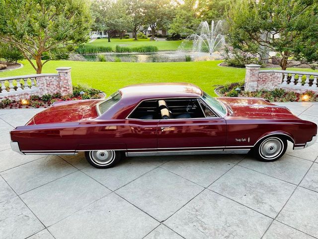 1966 Oldsmobile 98 Holiday coupe  - 20898616 - 3