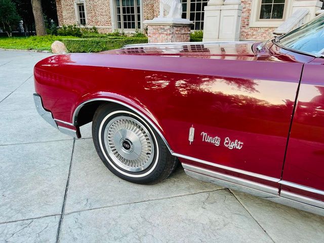 1966 Oldsmobile 98 Holiday coupe  - 20898616 - 60