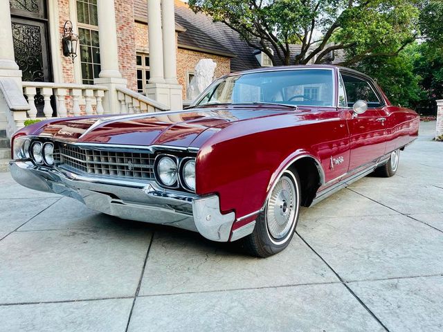 1966 Oldsmobile 98 Holiday coupe  - 20898616 - 61
