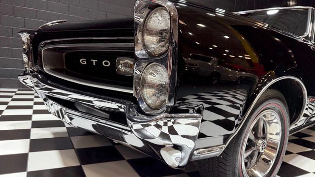 1966 Pontiac GTO 389cid 3x2bbl TRI POWER CONVERTIBLE AUTO REDLINES - 22905262 - 25