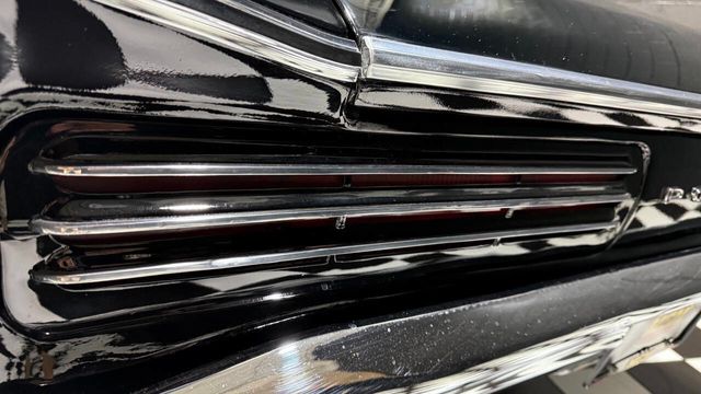 1966 Pontiac GTO 389cid 3x2bbl TRI POWER CONVERTIBLE AUTO REDLINES - 22905262 - 29