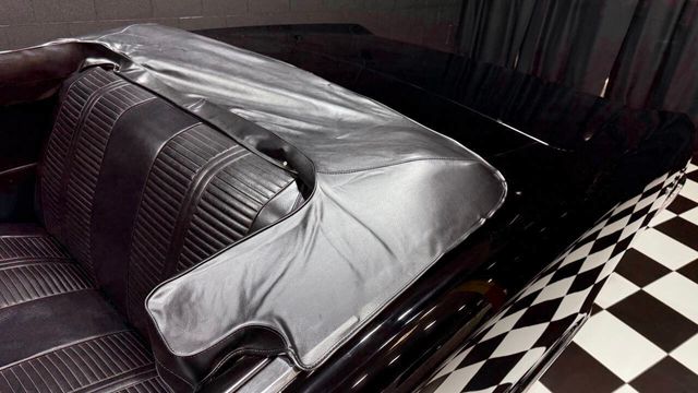 1966 Pontiac GTO 389cid 3x2bbl TRI POWER CONVERTIBLE AUTO REDLINES - 22905262 - 30