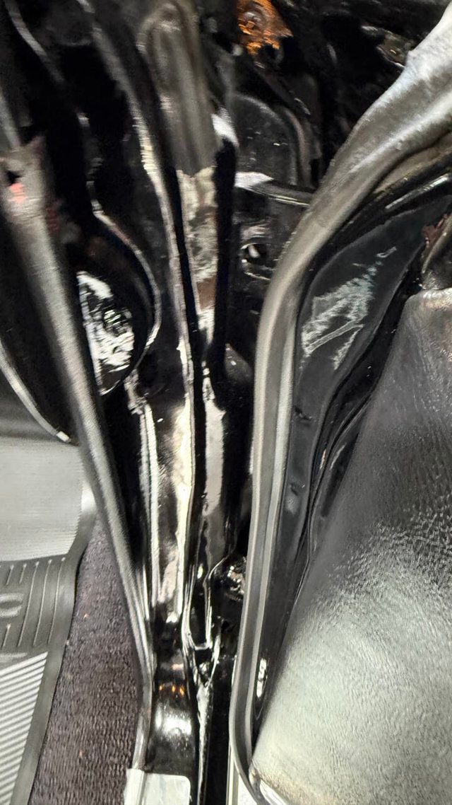 1966 Pontiac GTO 389cid 3x2bbl TRI POWER CONVERTIBLE AUTO REDLINES - 22905262 - 63