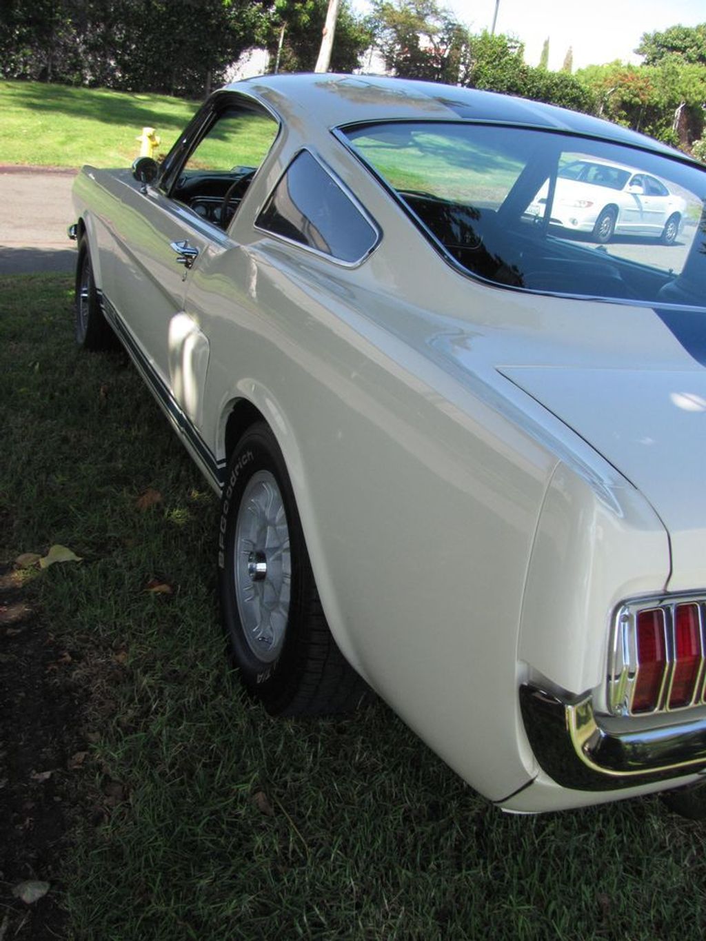 1966 Shelby GT-350 FASTBACK - 9662307 - 28