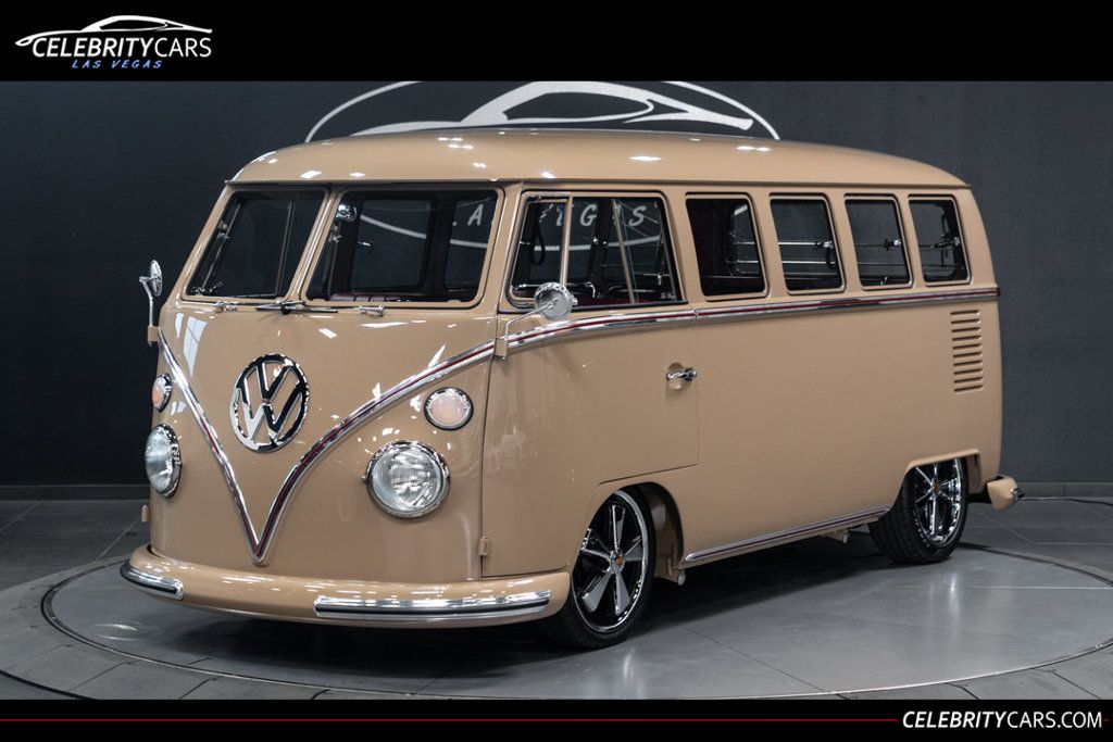 https://cdn.ebizautos.media/used-1966-volkswagen-13_window_bus-13windowbus-9707-21449356-1-1024.jpg