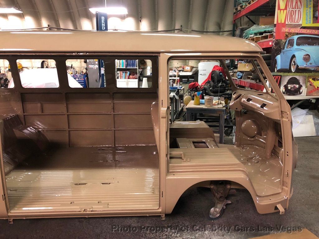 1966 Volkswagen 13 Window Bus 13 Window Bus - 21449356 - 63