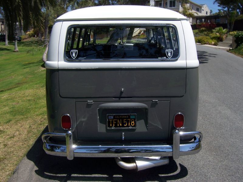 1966 Volkswagen MICRO BUS 11 WINDOW VAN - 8685918 - 8