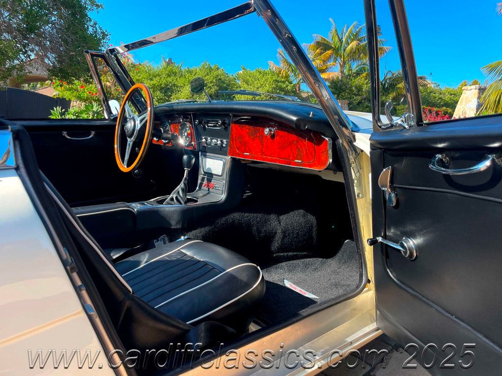 1967 Austin Healey 3000 BJ8 Mk III - 22850529 - 20