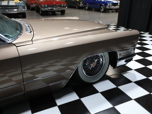 1967 Cadillac Deville AIR RIDE - NICE CADDY - 23056686 - 25