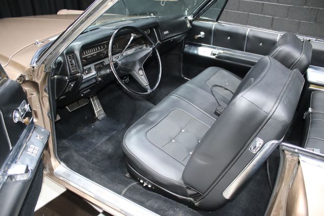 1967 Cadillac Deville AIR RIDE - NICE CADDY - 23056686 - 2