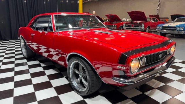 1967 Chevrolet Camaro 502cid CRATE ENGINE OVERDRIVE 700R4 WILWOOD AC - 22951171 - 17