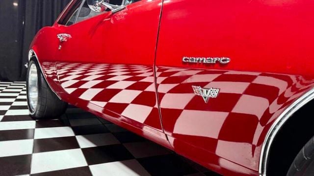 1967 Chevrolet Camaro 502cid CRATE ENGINE OVERDRIVE 700R4 WILWOOD AC - 22951171 - 25