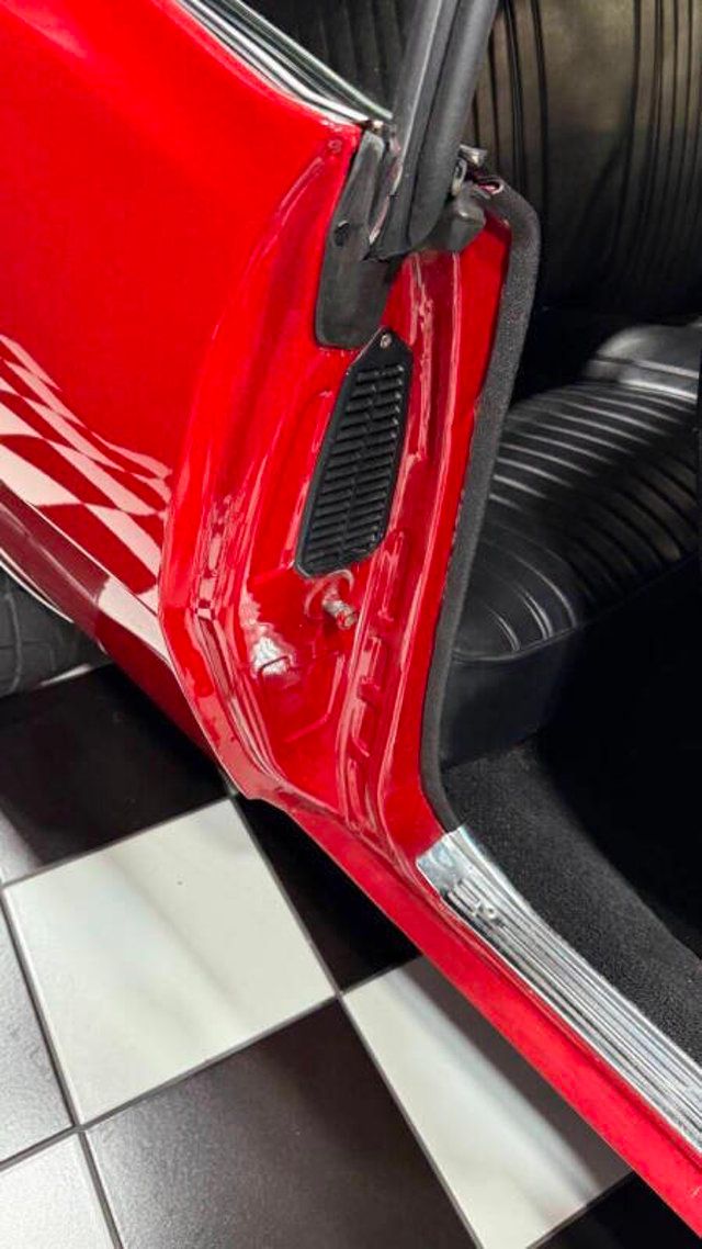 1967 Chevrolet Camaro 502cid CRATE ENGINE OVERDRIVE 700R4 WILWOOD AC - 22951171 - 31