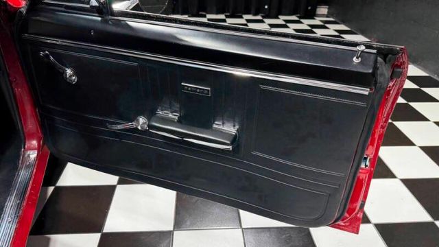 1967 Chevrolet Camaro 502cid CRATE ENGINE OVERDRIVE 700R4 WILWOOD AC - 22951171 - 34