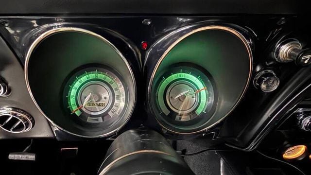 1967 Chevrolet Camaro 502cid CRATE ENGINE OVERDRIVE 700R4 WILWOOD AC - 22951171 - 4