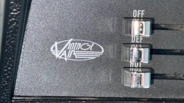 1967 Chevrolet Camaro 502cid CRATE ENGINE OVERDRIVE 700R4 WILWOOD AC - 22951171 - 52