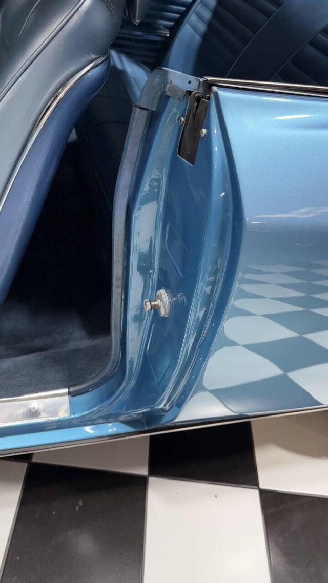 1967 Chevrolet Chevelle 396cid - MARINA BLUE - BUCKETS - CONSOLE - TILT - - 22982604 - 26