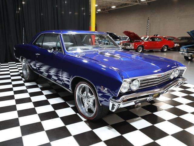 1967 Chevrolet Chevelle PRO TOURING - MODERN 6.0 V8 - 4L80 - VIPER BLUE - 23056711 - 13