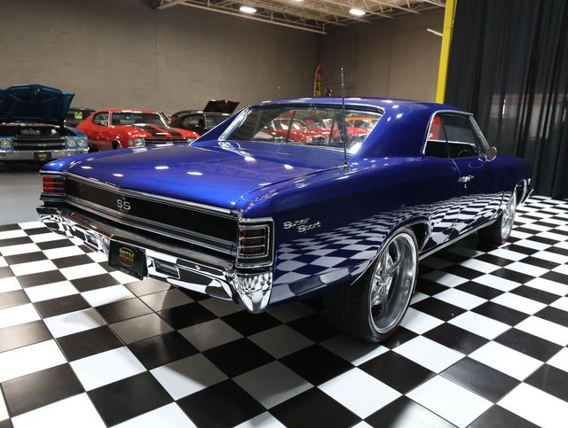 1967 Chevrolet Chevelle PRO TOURING - MODERN 6.0 V8 - 4L80 - VIPER BLUE - 23056711 - 30