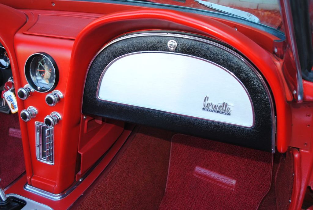 1967 Chevrolet Corvette  - 19967271 - 13