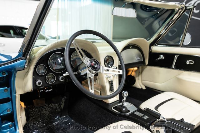 1967 Chevrolet Corvette Convertible 427 Restomod  - 22982775 - 22