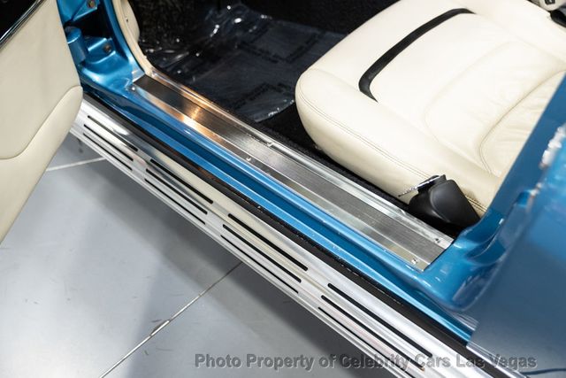 1967 Chevrolet Corvette Convertible 427 Restomod  - 22982775 - 25
