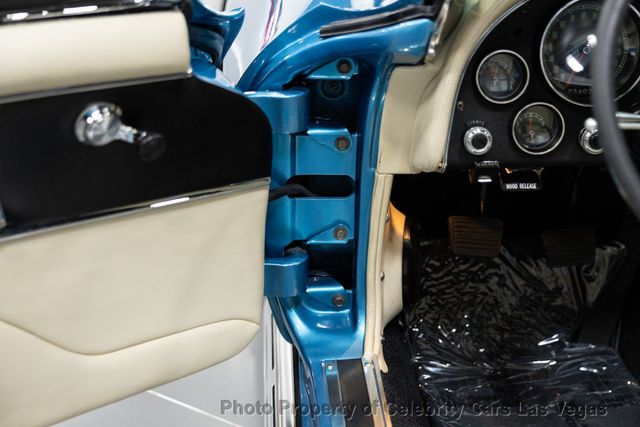 1967 Chevrolet Corvette Convertible 427 Restomod  - 22982775 - 26