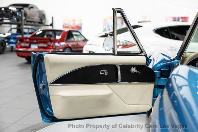 1967 Chevrolet Corvette Convertible 427 Restomod  - 22982775 - 28