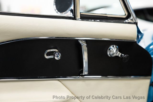 1967 Chevrolet Corvette Convertible 427 Restomod  - 22982775 - 30