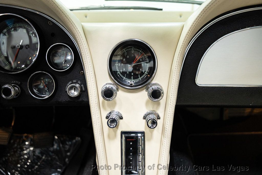 1967 Chevrolet Corvette Convertible 427 Restomod  - 22982775 - 37
