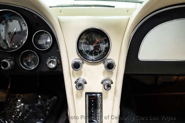 1967 Chevrolet Corvette Convertible 427 Restomod  - 22982775 - 37