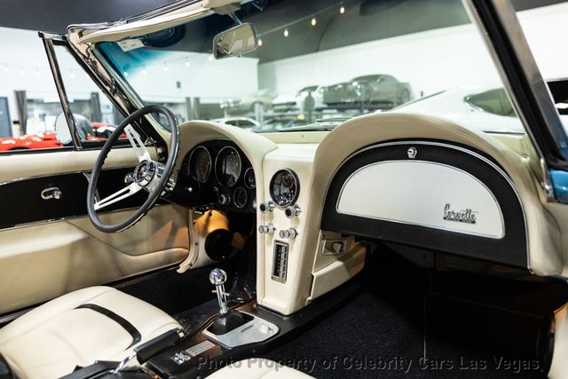 1967 Chevrolet Corvette Convertible 427 Restomod  - 22982775 - 41