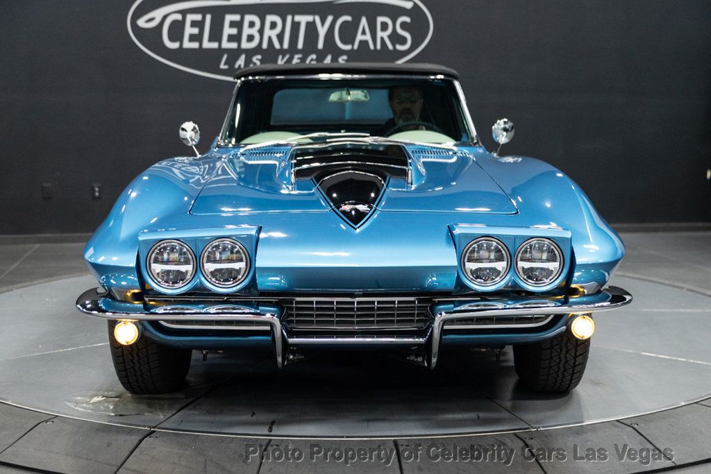 1967 Chevrolet Corvette Convertible 427 Restomod  - 22982775 - 77