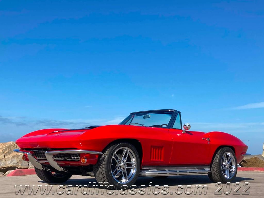 1967 Chevrolet Corvette Roadster  - 21651021 - 16