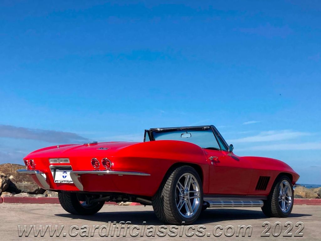 1967 Chevrolet Corvette Roadster  - 21651021 - 19