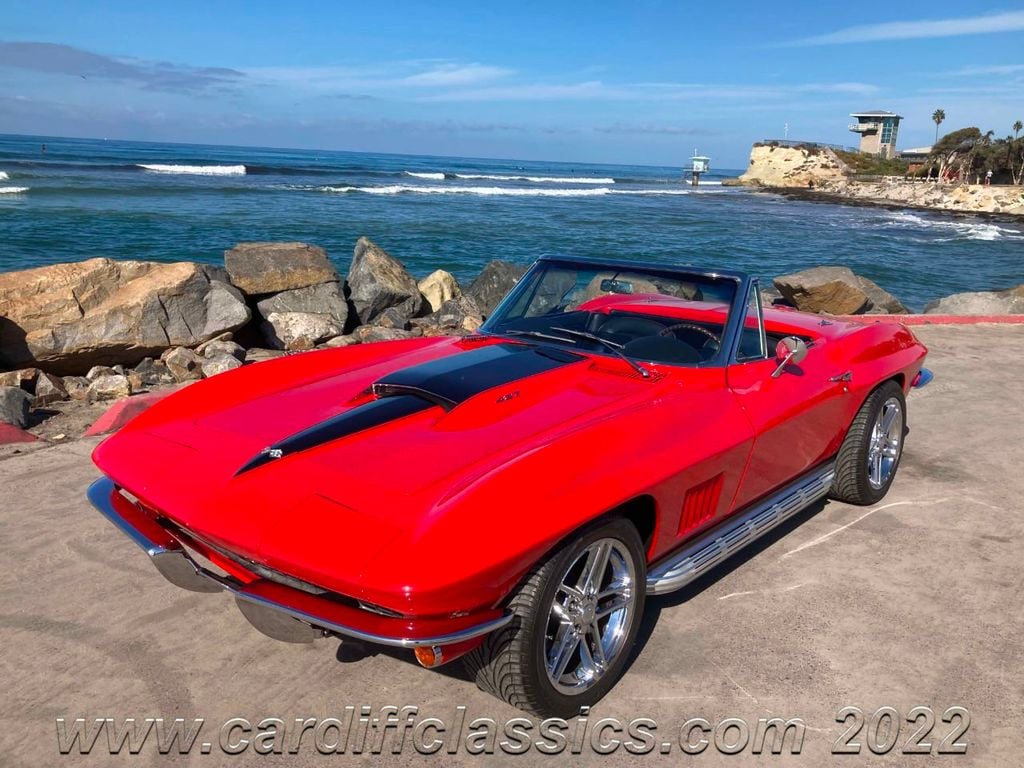 1967 Chevrolet Corvette Roadster  - 21651021 - 38