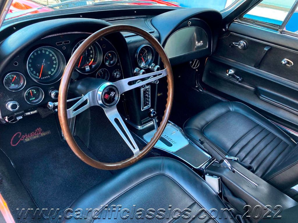 1967 Chevrolet Corvette Roadster  - 21651021 - 48